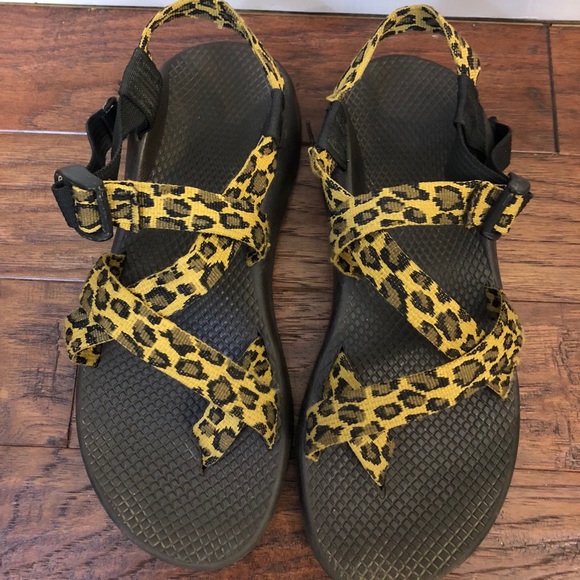 leopard chacos size 8